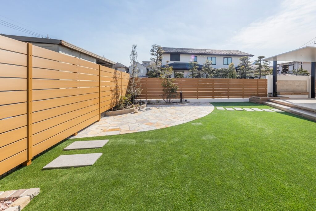 逆に買ってはいけない人工芝3選、後悔のもと