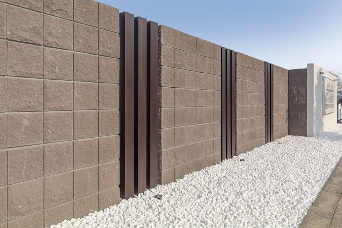 おしゃれなデザインのブロック塀の種類と施工事例