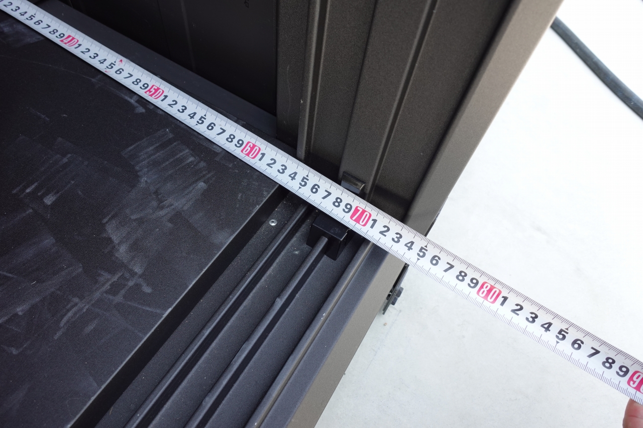 奥行きがちょっと小さい