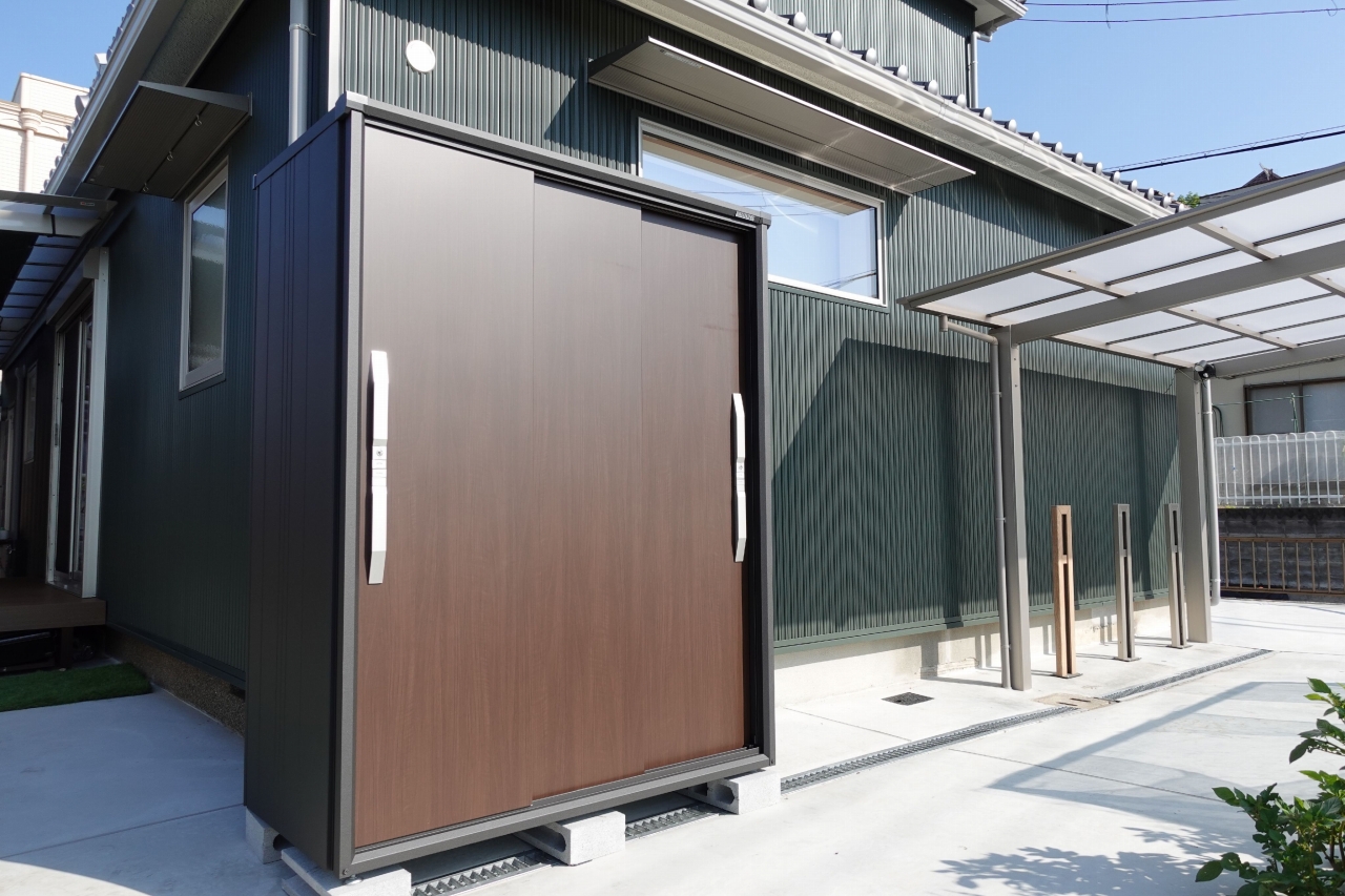 ヨドコウ物置「ブラックエスモ」で後悔したくない